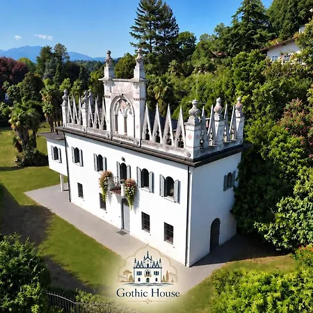 Gotica Sul - Gothic By The Villa Leggiuno